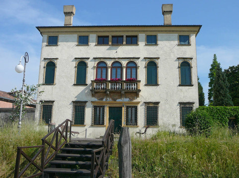 Padua；意大利