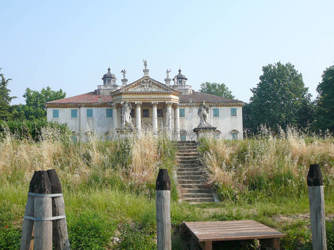 Padua；意大利