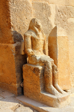 古埃及雕像在Giza