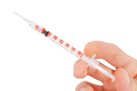 一方面用注射器