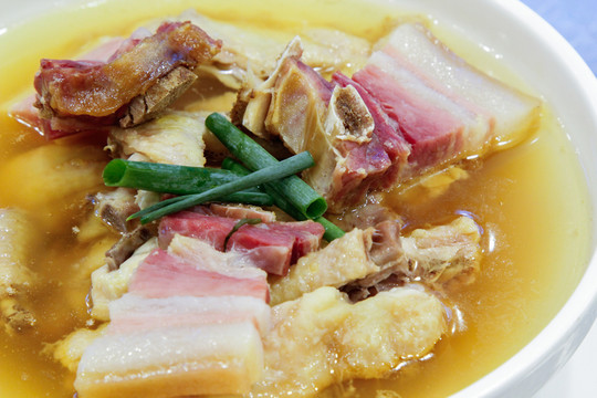 咸肉咸雞