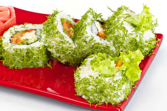 日本的素食卷蒔蘿和蔬菜