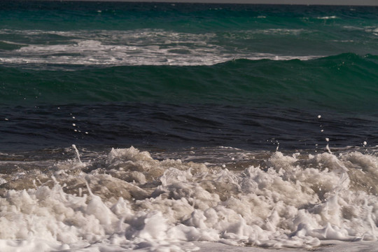 地中海海浪