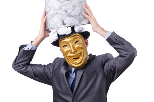 間諜概念與蒙面男子在白色