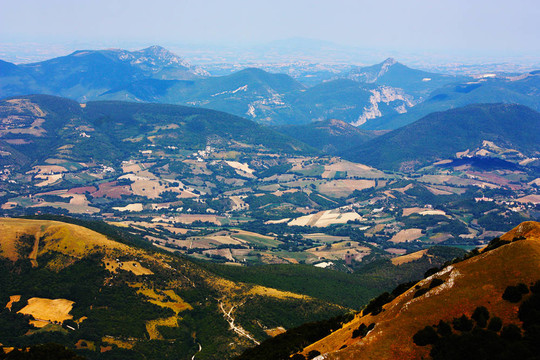 亞平寧山脈的美麗風(fēng)景