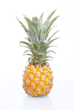 Fresh Juicy Pineapple孤立