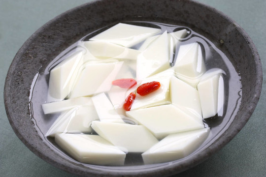 杏仁豆腐