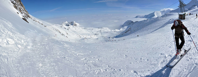 冬天的全景在Kaprun的滑雪勝地kitzsteinhorn峰