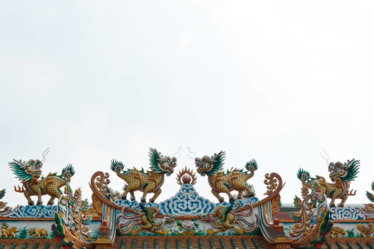 中國式龍雕像