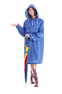穿著雨衣的女孩