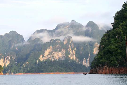 Khao Sok；著名的泰國國家公園