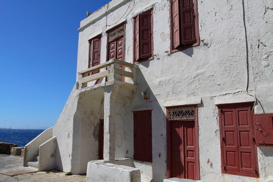 米科諾斯島傳統(tǒng)的基克拉迪建筑。（希臘；Cyclades）