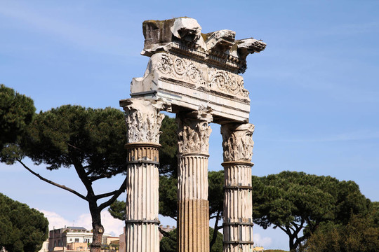 Trajan Forum；羅馬