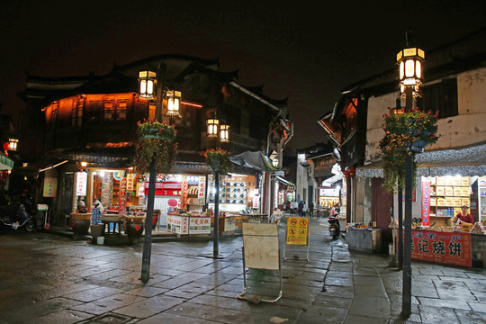 屯溪老街夜色