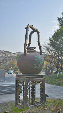 杭州茶壺雕塑 杭州西湖公園景觀
