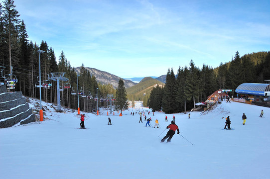 jasna-january 9：Jasna Low Tatras是最大的滑雪場(chǎng)在斯洛伐克與道36公里
