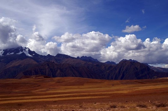 秘魯山；神圣谷
