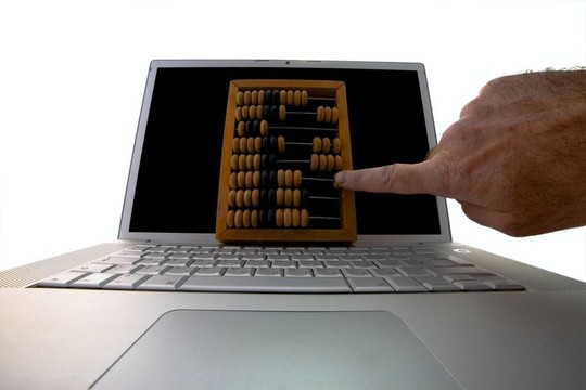 計(jì)算機(jī)和算盤