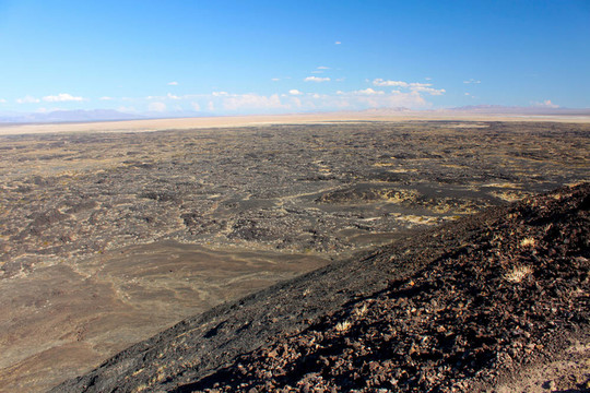 安博伊火山口國家自然地標(biāo)