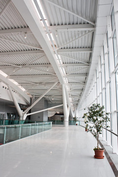 新布加勒斯特機場- 2011