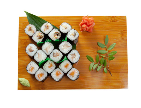 煙熏魚(yú)壽司卷