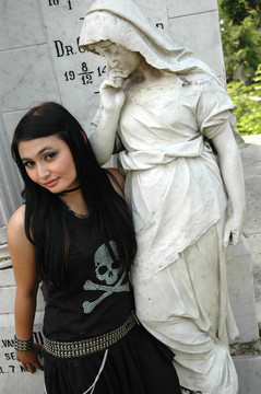 年輕的女士