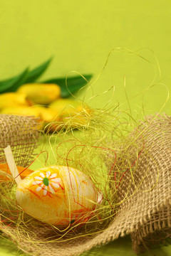 帶花的復(fù)活節(jié)彩蛋