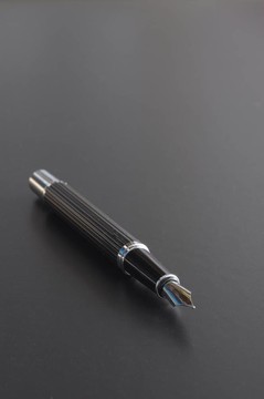 筆