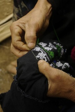 Black Dao刺繡
