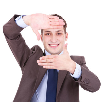 用手動手制作框架