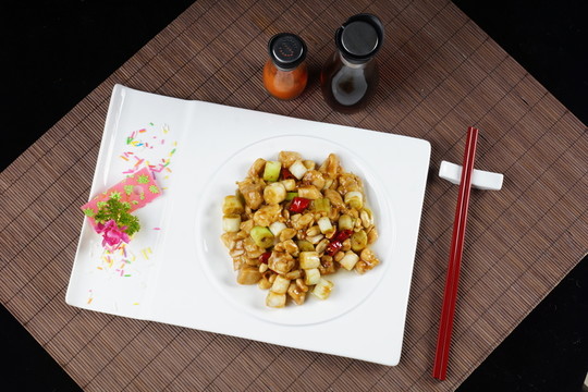 爆炒雞丁
