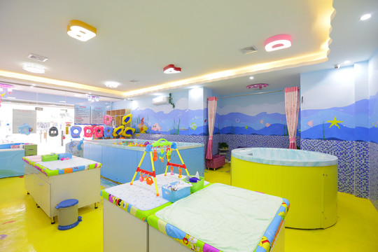 嬰兒游泳館 母嬰館