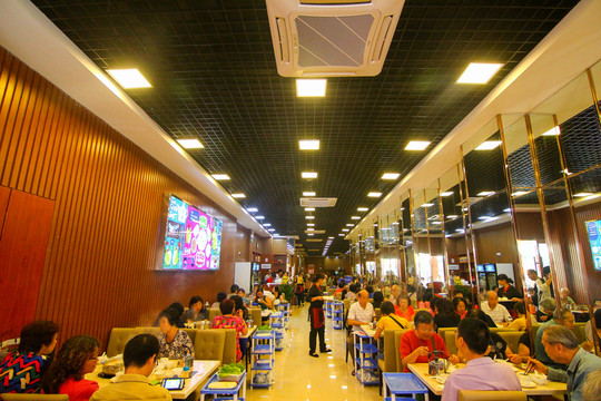 豬肚雞店環(huán)境