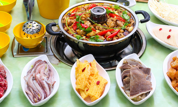 雞鍋套餐