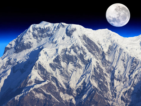 安納布爾納山南、Moon