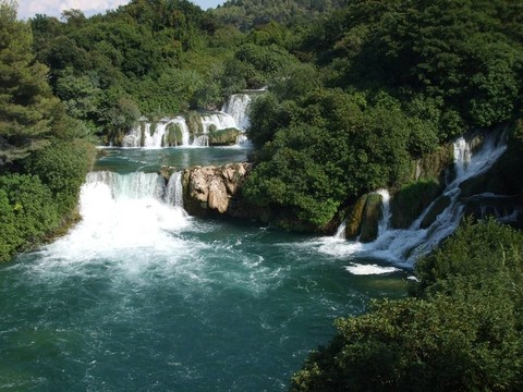 Skradinski Buk；克爾卡瀑布