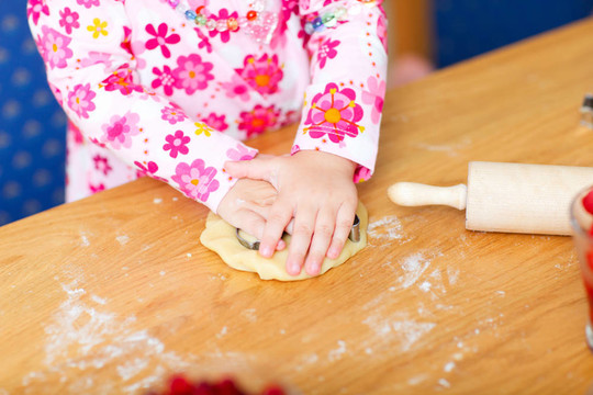 小孩的女孩小特寫