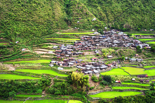 在Cordillera的山村