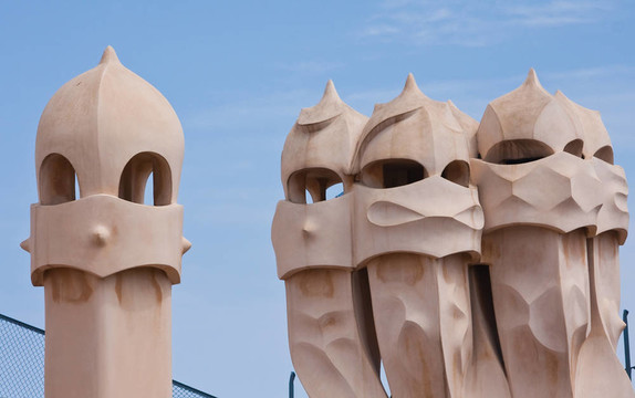 巴塞羅那。高迪：拉佩德雷拉或Casa Mila