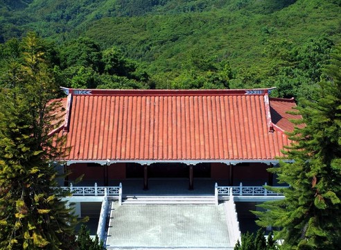 山區(qū)傳統(tǒng)中華寺
