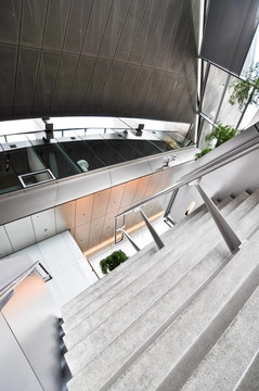 現(xiàn)代辦公建筑內(nèi)部