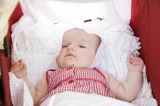 新生的嬰兒