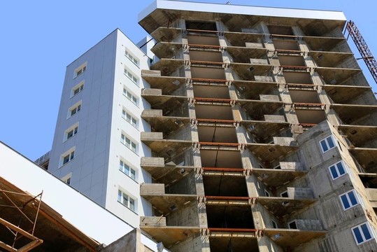 房子正在建設(shè)中