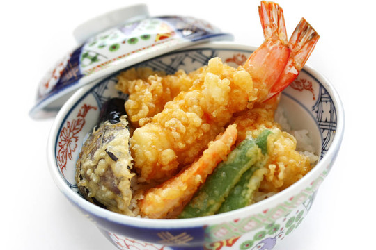 大蝦天婦羅碗；日本食品