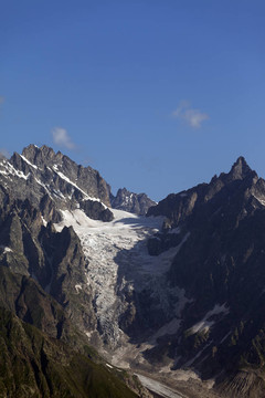 在高山冰川