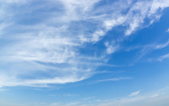 藍(lán)天白云天空背景