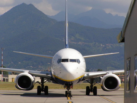 飛機(jī)