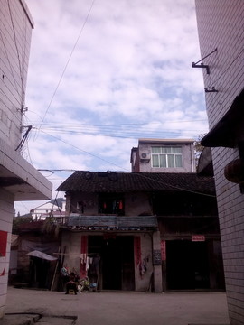 鄉(xiāng)鎮(zhèn)街頭