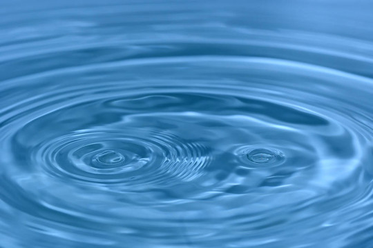 滴水