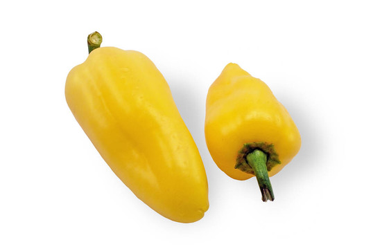 两只黄色的辣椒
